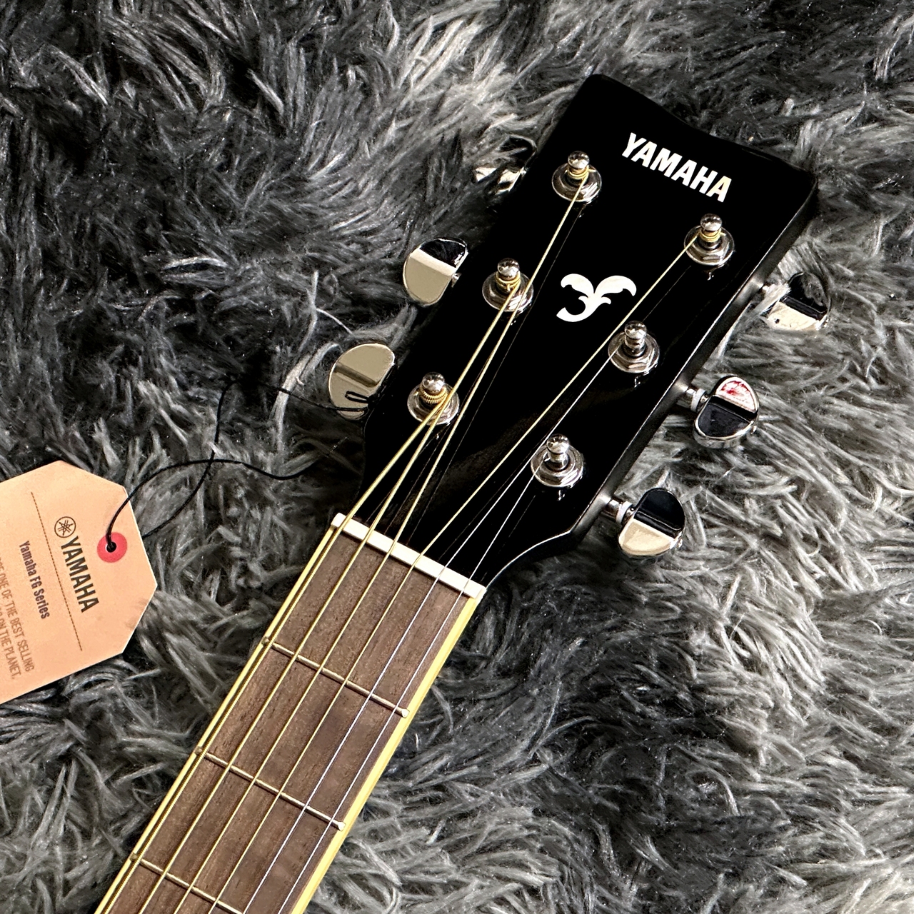 YAMAHA FS820 BL (Black) 【定番ビギナー向けアコギ】【通販限定