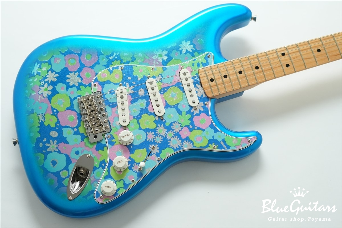 Fender Made in Japan Limited Stratocaster - Blue Flower（中古/送料