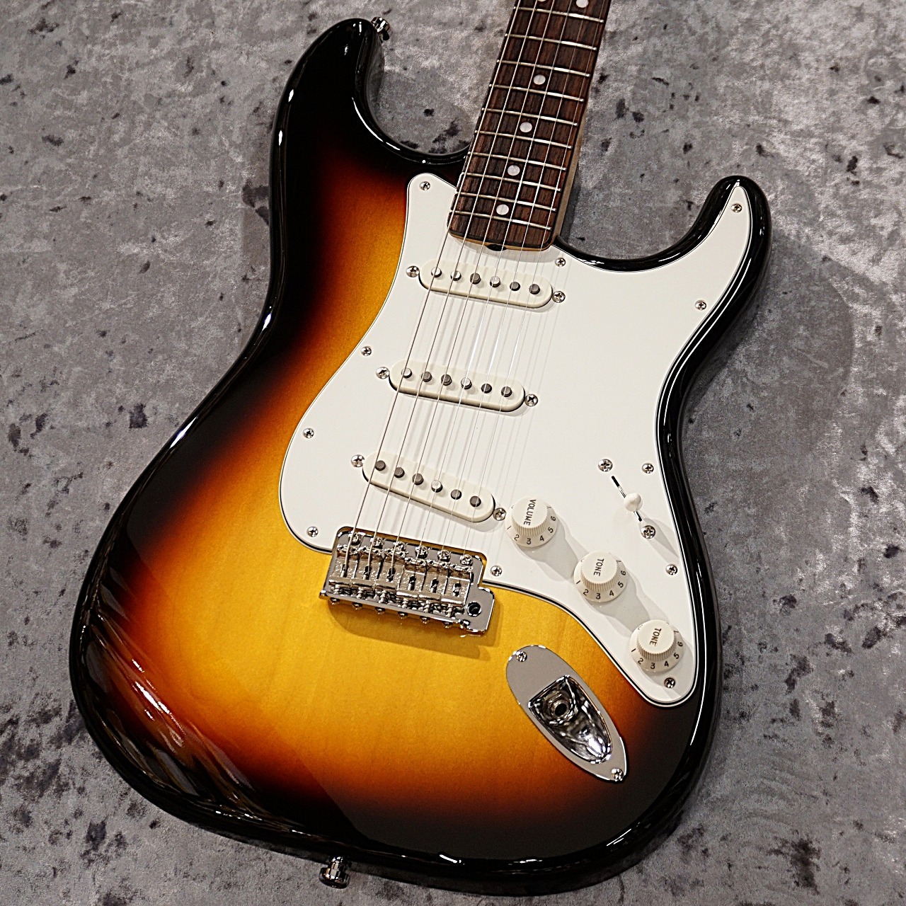 Fender 【USED】 Made in Japan Traditional Late 60s Stratocaster 3
