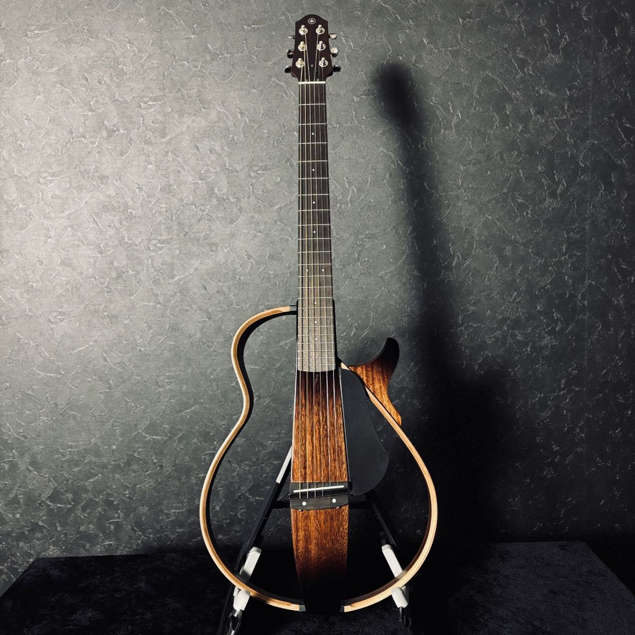 YAMAHA SLG200S TBS(タバコブラウンサンバースト) サイレントギター