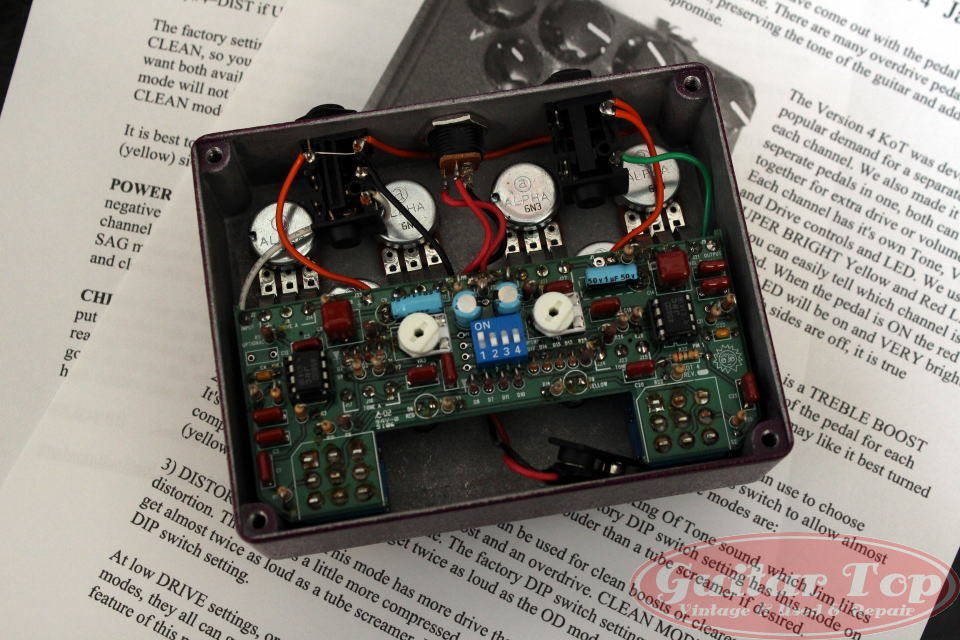 【美品】 Analog man king of tone 白　カスタムカラー ANALOG.MAN King of Tone Ver.4 '07（中古）【楽器検索デジマート】