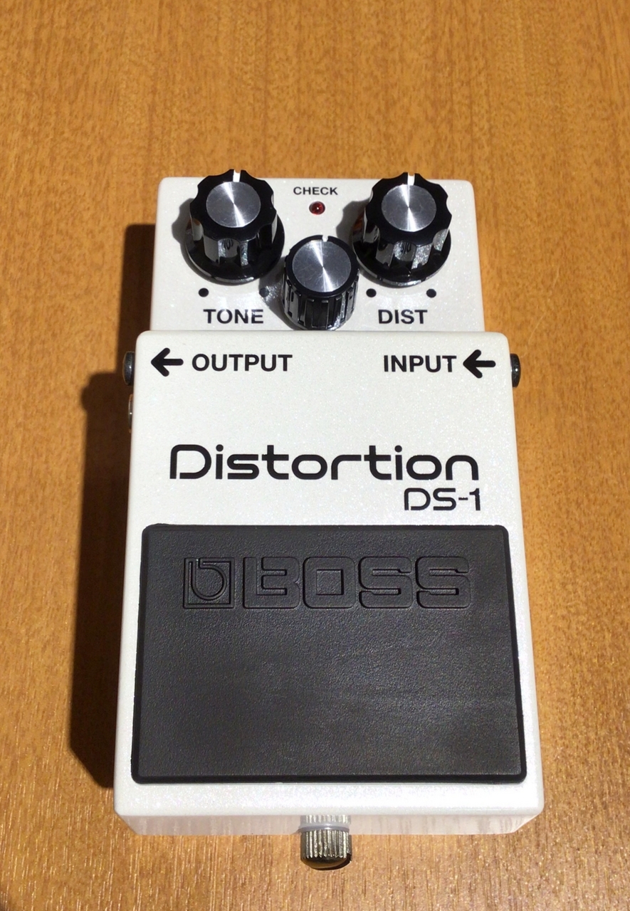 BOSS DS-1-WH【2024年限定生産カラー】【ラス1】（新品特価/送料無料