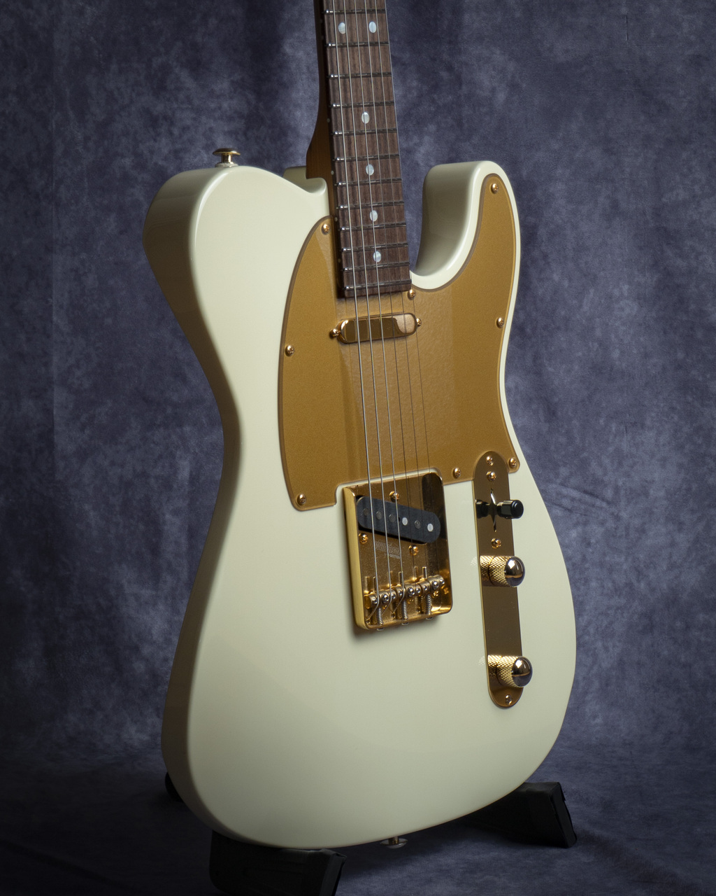 Suhr Mateus Asato Signature Classic T “MA White” M.A.T. Model