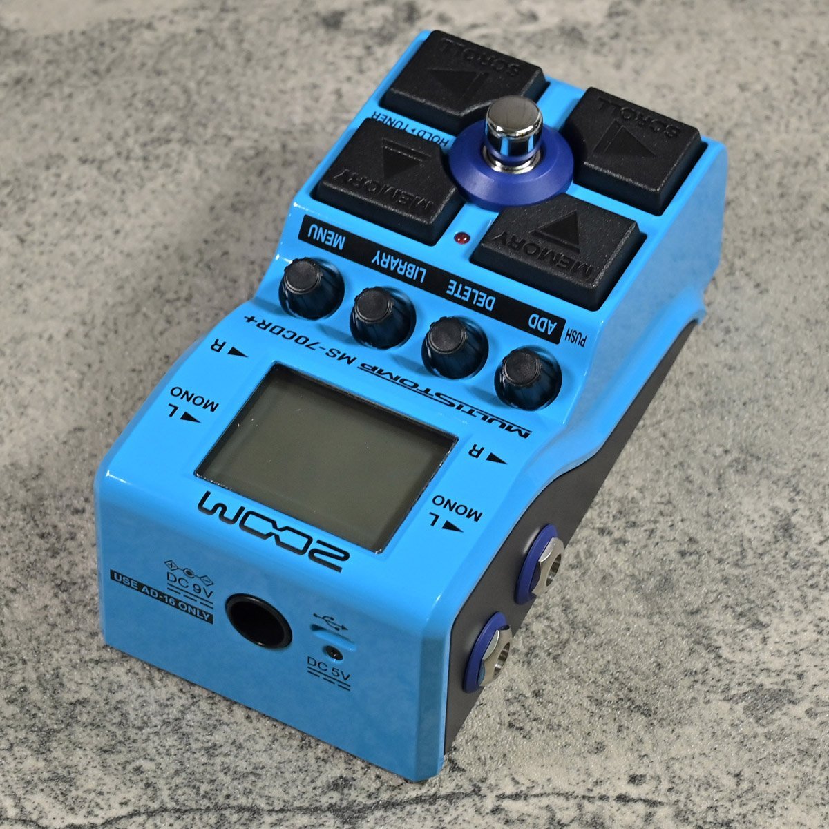 【国際ブランド】 値下げしました STOMP MULTI ZOOM(ズーム) ギター