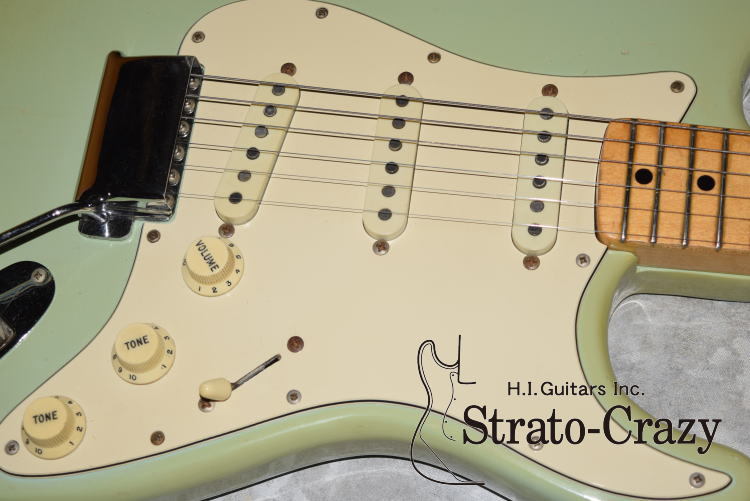Fender Early '72 Stratocaster Sonic Blue /1Strings tree Maple neck