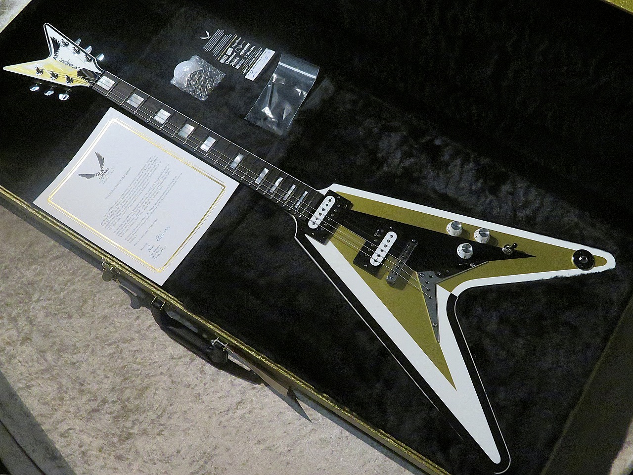 DEAN 【フライングVの神!!】USA Michael Schenker 50th