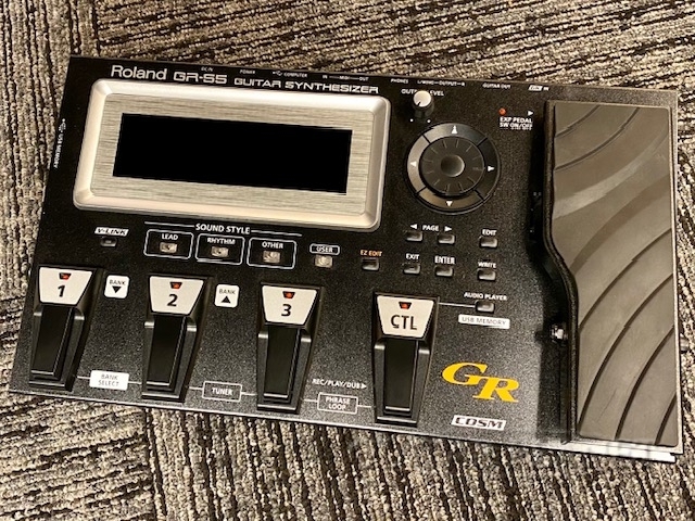 Roland GR-55 Guitar Synthesizer 【ギターシンセサイザー】（中古 