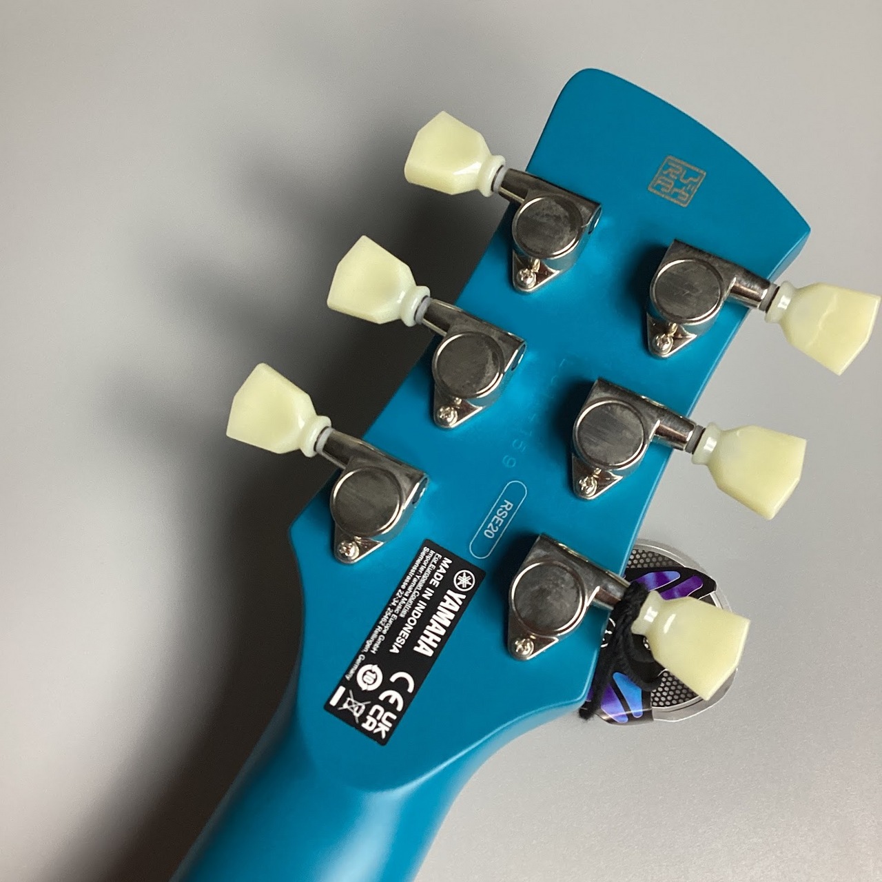YAMAHA RSE20 エレキギター REVSTARシリーズ【現物画像】（新品/送料