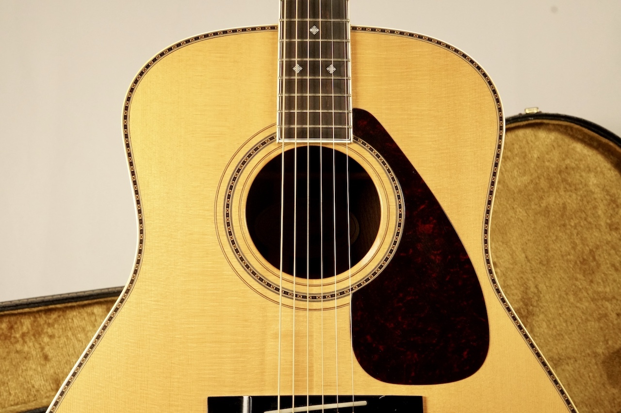 YAMAHA L-15【1982年製】【後期型】【エゾ松単板・ハカランダ単板