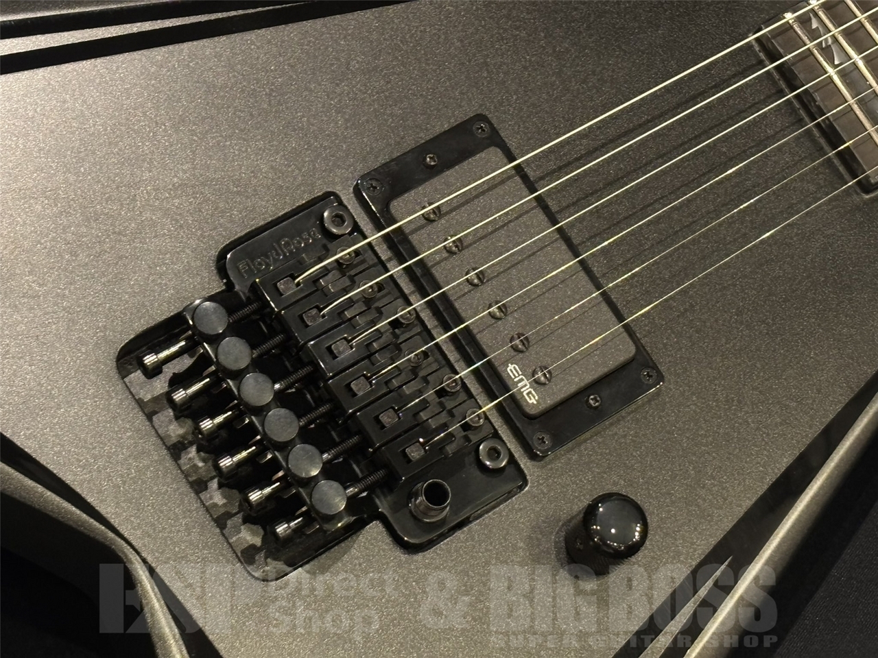 EDWARDS E-ALEXI BLACKY/ Metallic Black Satin with Gloss Black