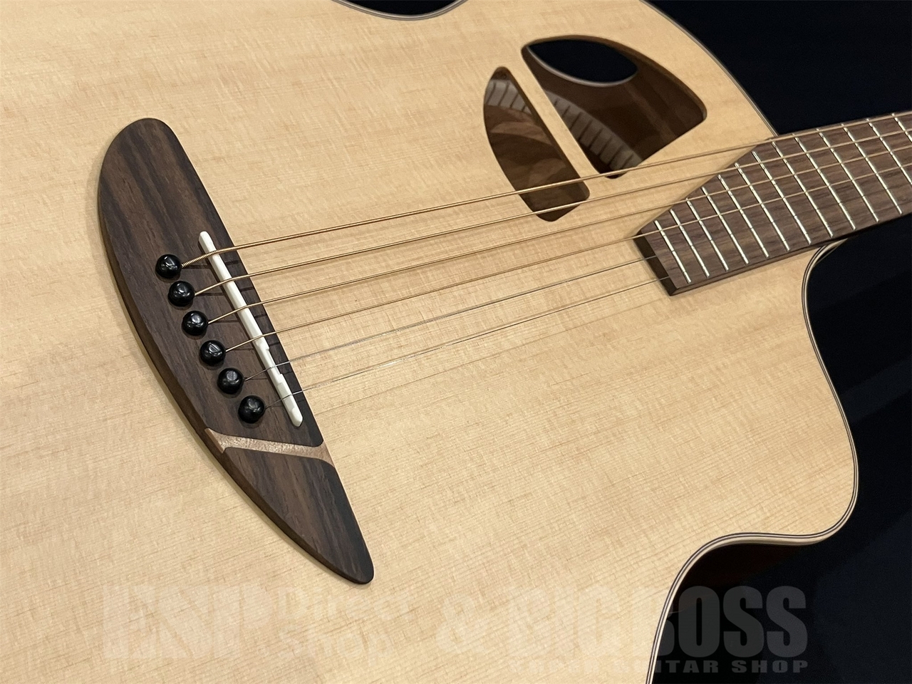 L.luthier Le Light S エレアコ ピエゾ+マイク【ケースつき】 L.Luthier Le Light S（新品/送料無料）【楽器検索デジマート】