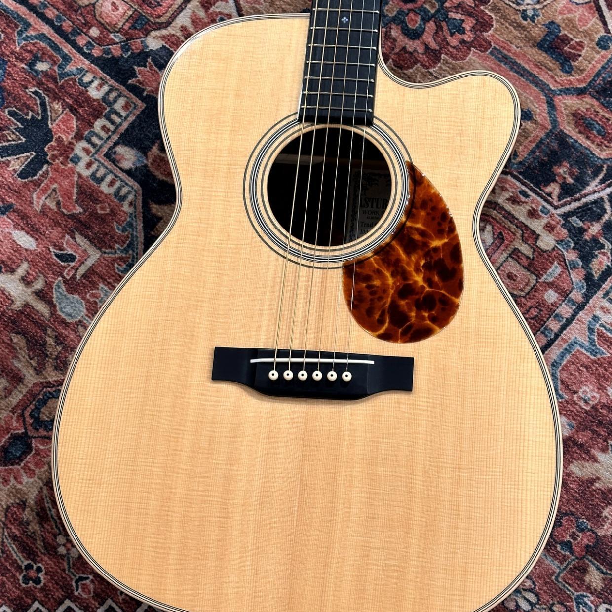 ASTURIAS TRAD OM 10th Anniversary 希少　美品 ASTURIAS TRAD OM CW 10th Anniversary（新品特価/送料無料