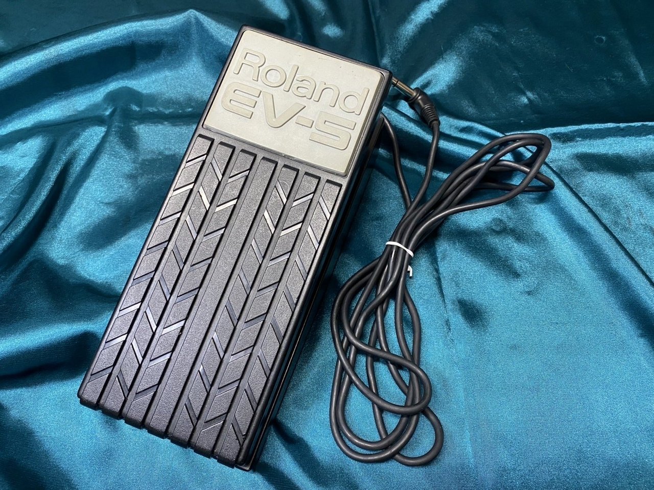 Roland EV-5 エクスプレッションペダル (値引き交渉可) ROLAND EV-5 エクスプレッション ペダル 送料無料 | サウンドハウス