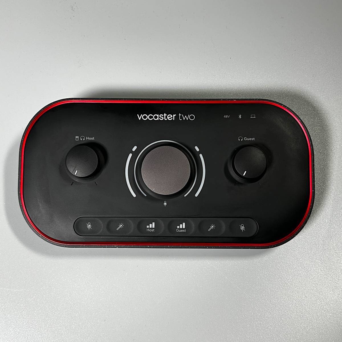 Focusrite Vocaster Two オーディオインターフェイス ポッドキャスト