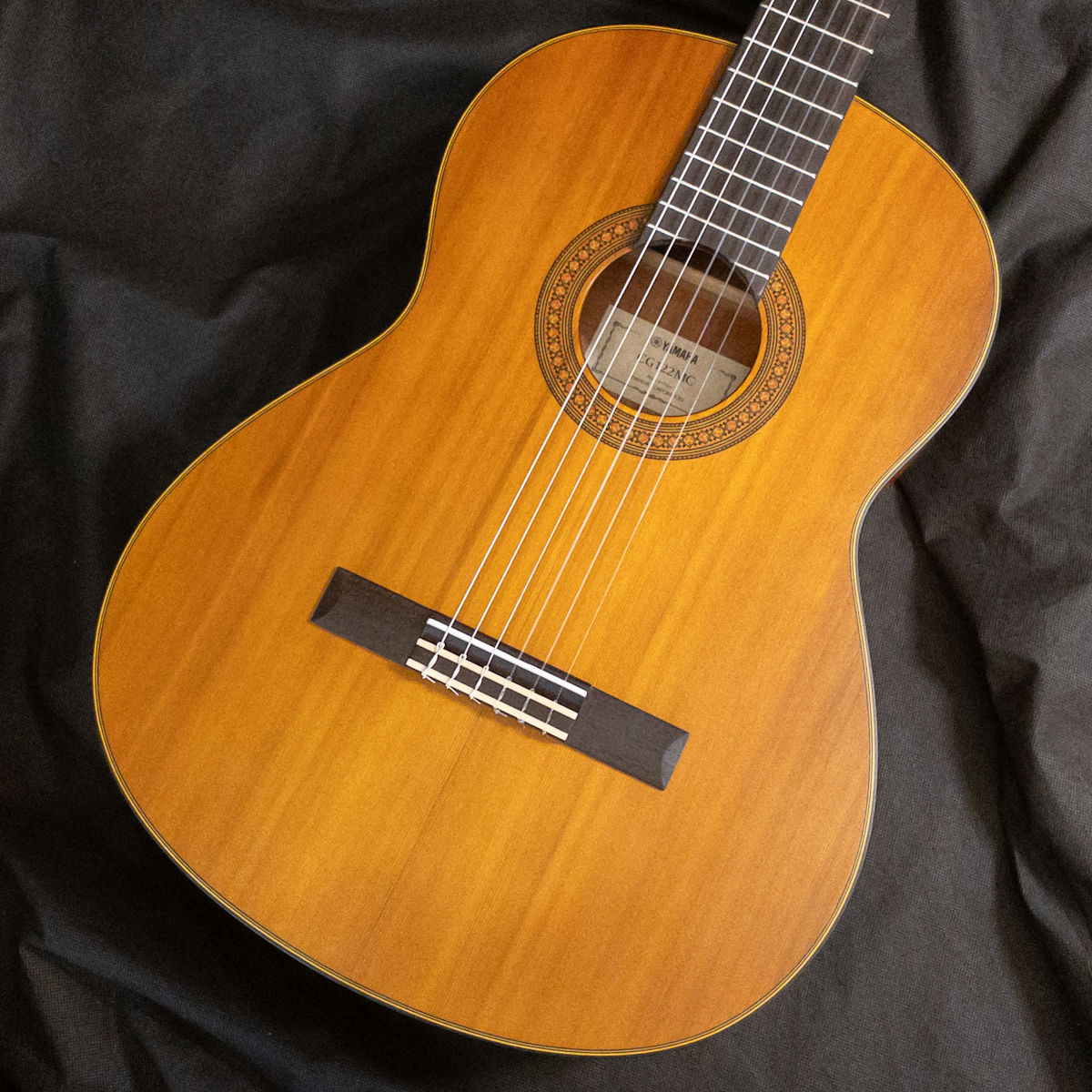 YAMAHAアコースティックギターCG122MC cg-cg122mc-img1.jpg