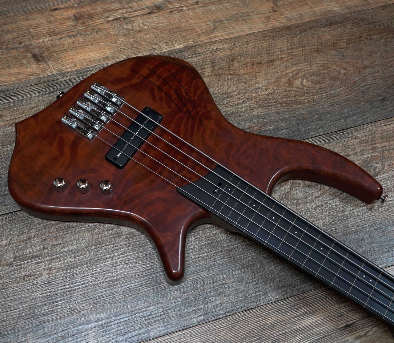 Cortex Bass Napoleon Deluxe 5 Fretless（中古）【楽器検索デジマート】
