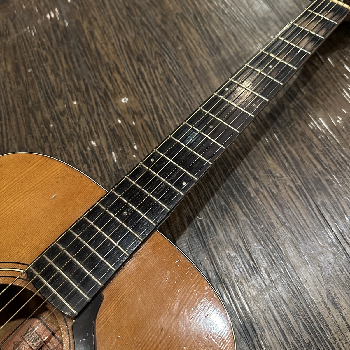 美品 メンテ済 YAMAHA FG-110 赤ラベル アコースティックギター YAMAHA FG-110アコースティックギター