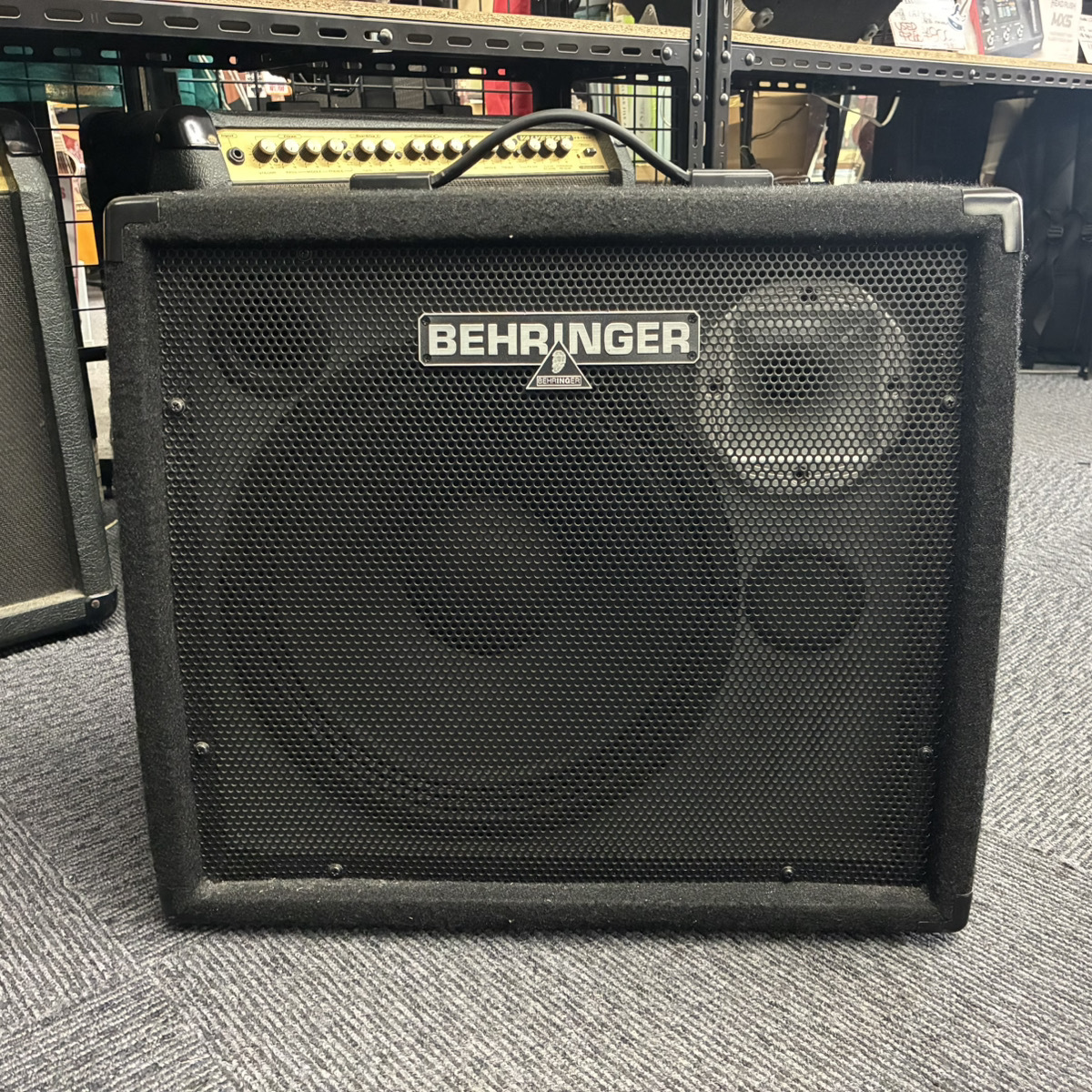 中古 BEHRINGER ベリンガー K1800FX PA/キーボードアンプ 中古 BEHRINGER ベリンガー K1800FX PA/キーボードアンプ