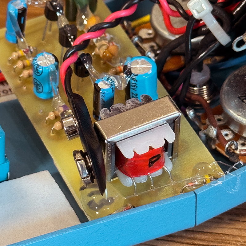 CHICAGO IRON Octavian（中古）【楽器検索デジマート】