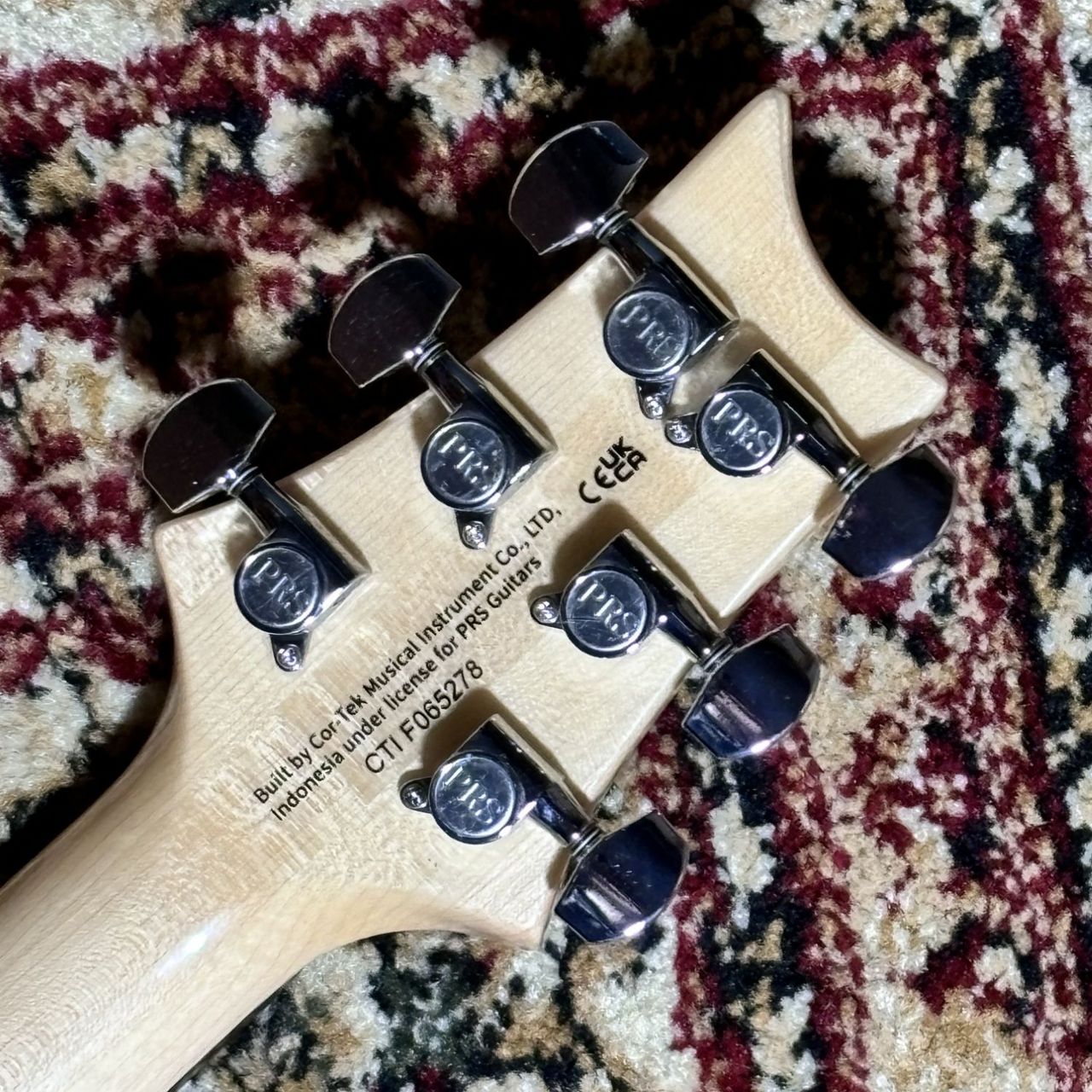 PRS SE Custom24 lefty エレキギター　レフトハンド Meet Our Newest SE Lefty Models