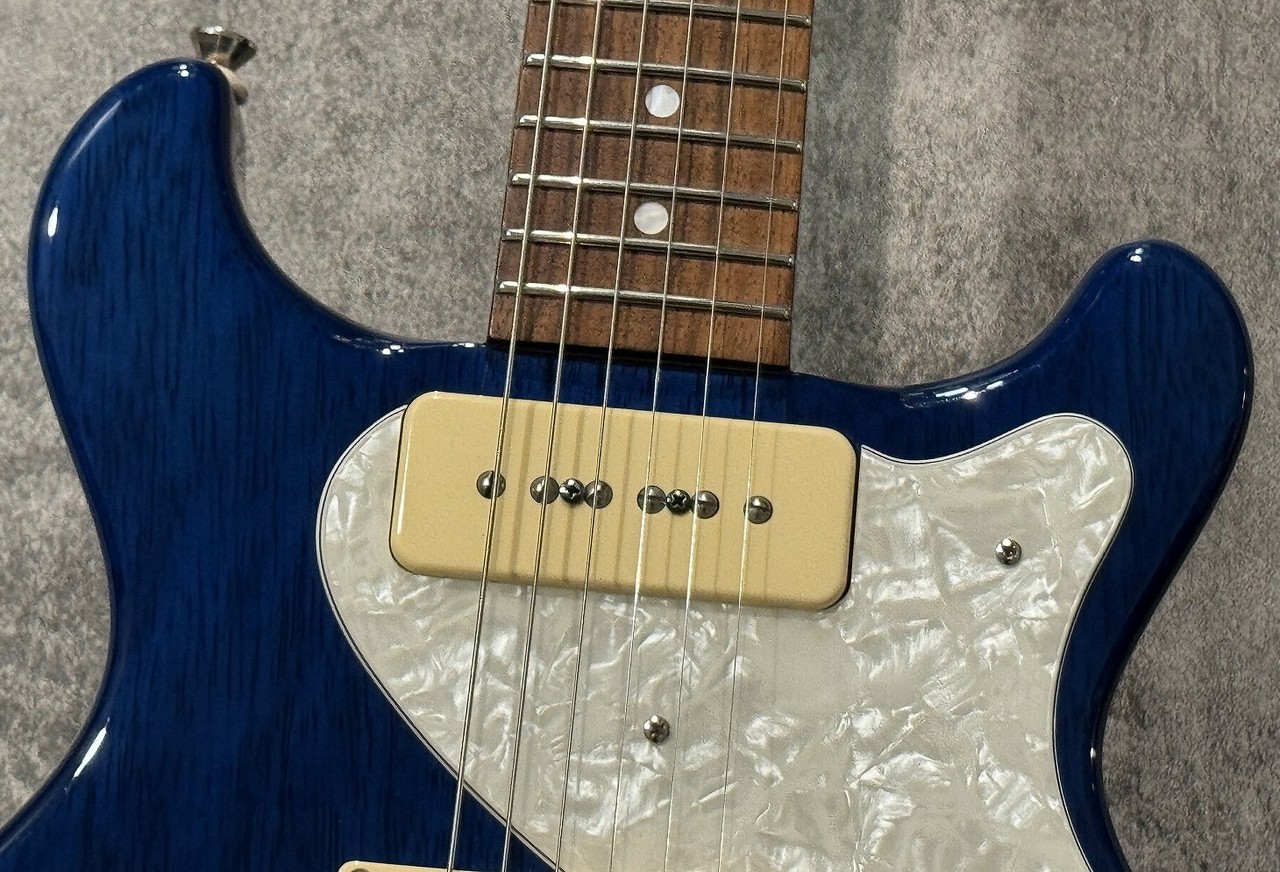 Rabbit is USA-2 Korina Blue【3.48kg】（中古）【楽器検索