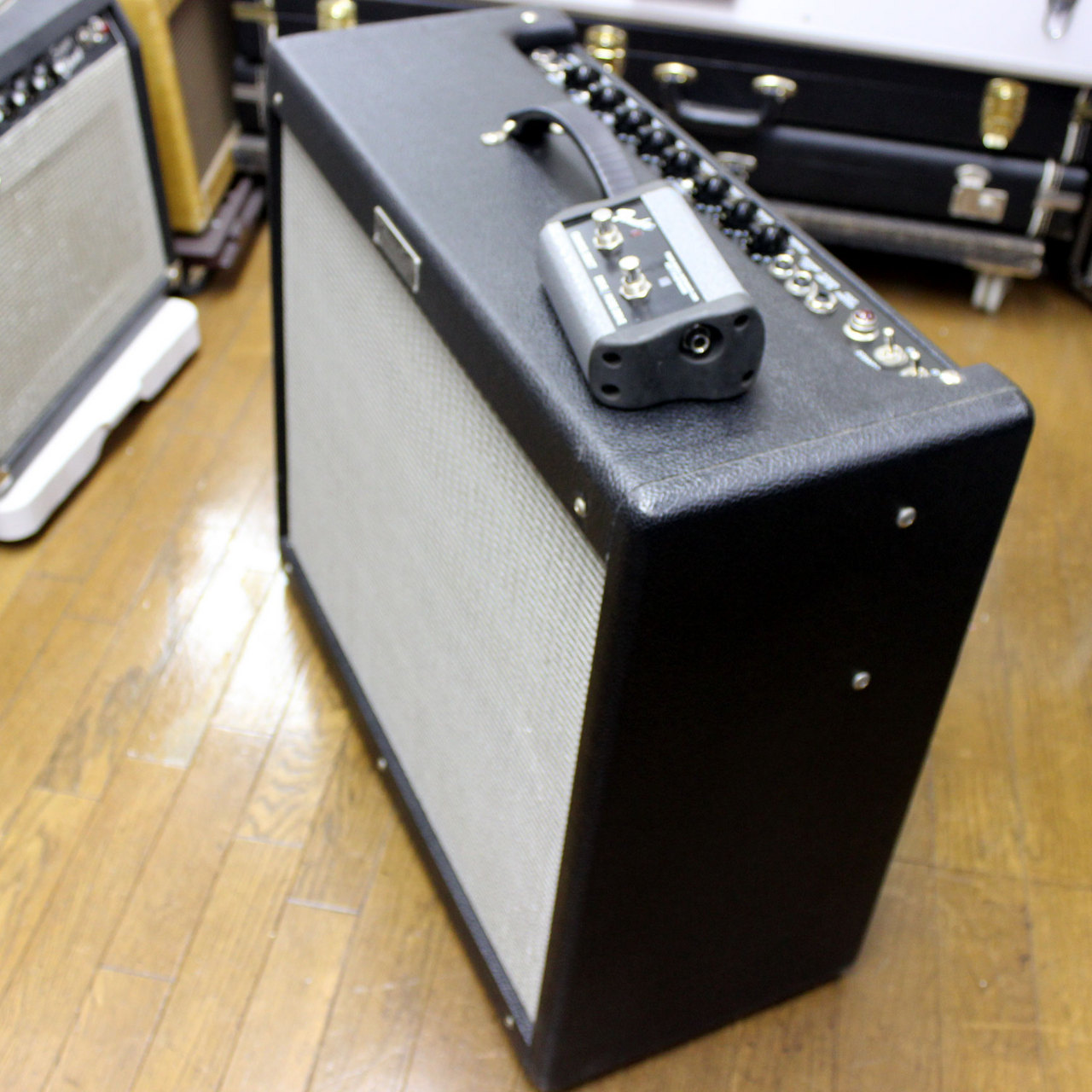 Fender Hot Rod DeVille Ⅲ 212 Black ホットロッド デビル 正規輸入品 