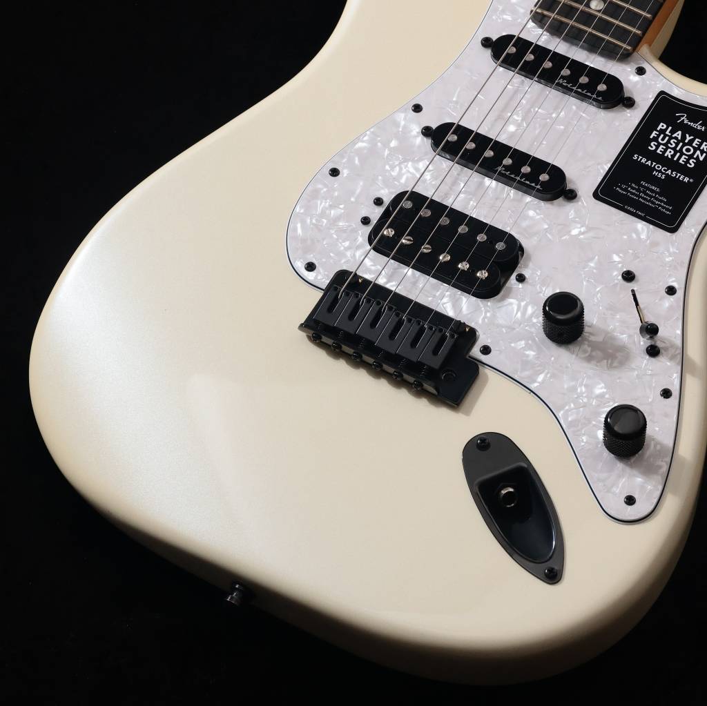 Fender Limited Edition Player Fusion Stratocaster HSS Ebony