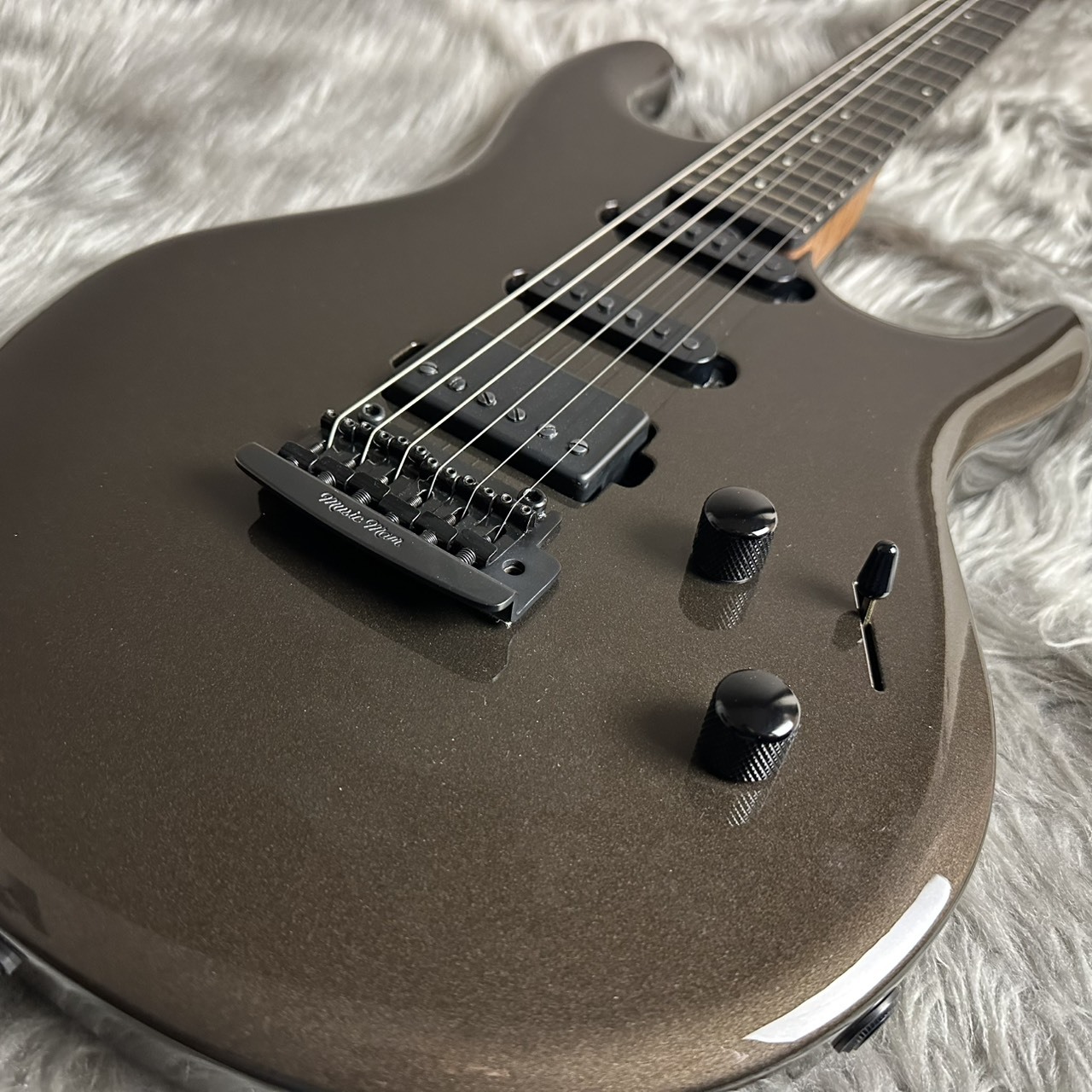 MUSIC MAN Luke III HSS (Olive Pearl)S/NG90257【現物画像】（中古 