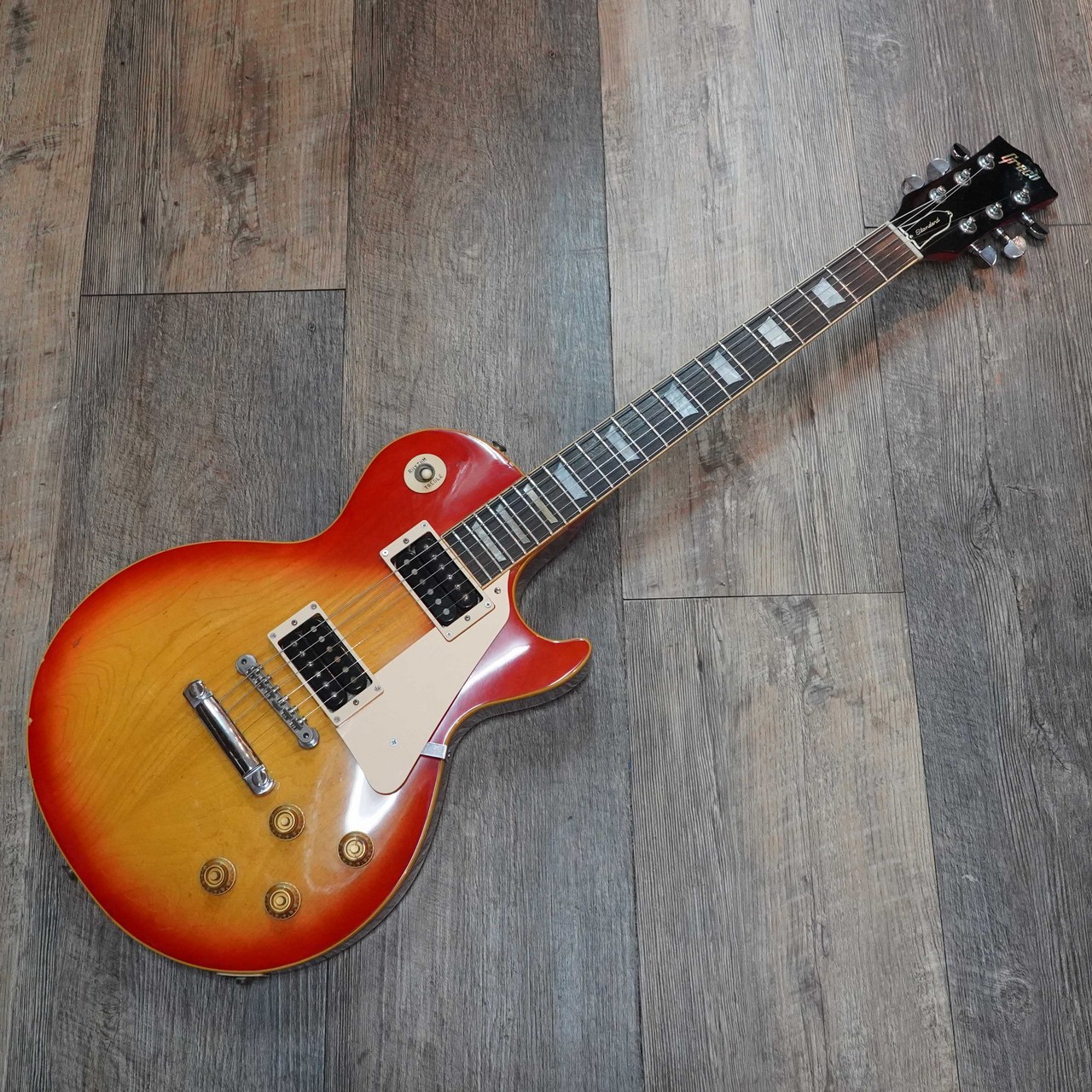 Greco EG-700（ビンテージ）【楽器検索デジマート】