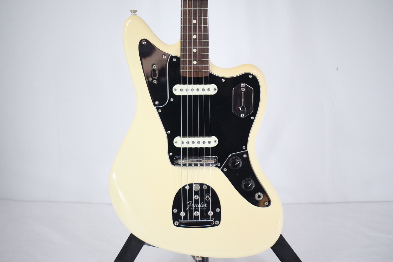 Fender AMERICAN PROFESSIONAL JAGUAR（中古）【楽器検索デジマート】