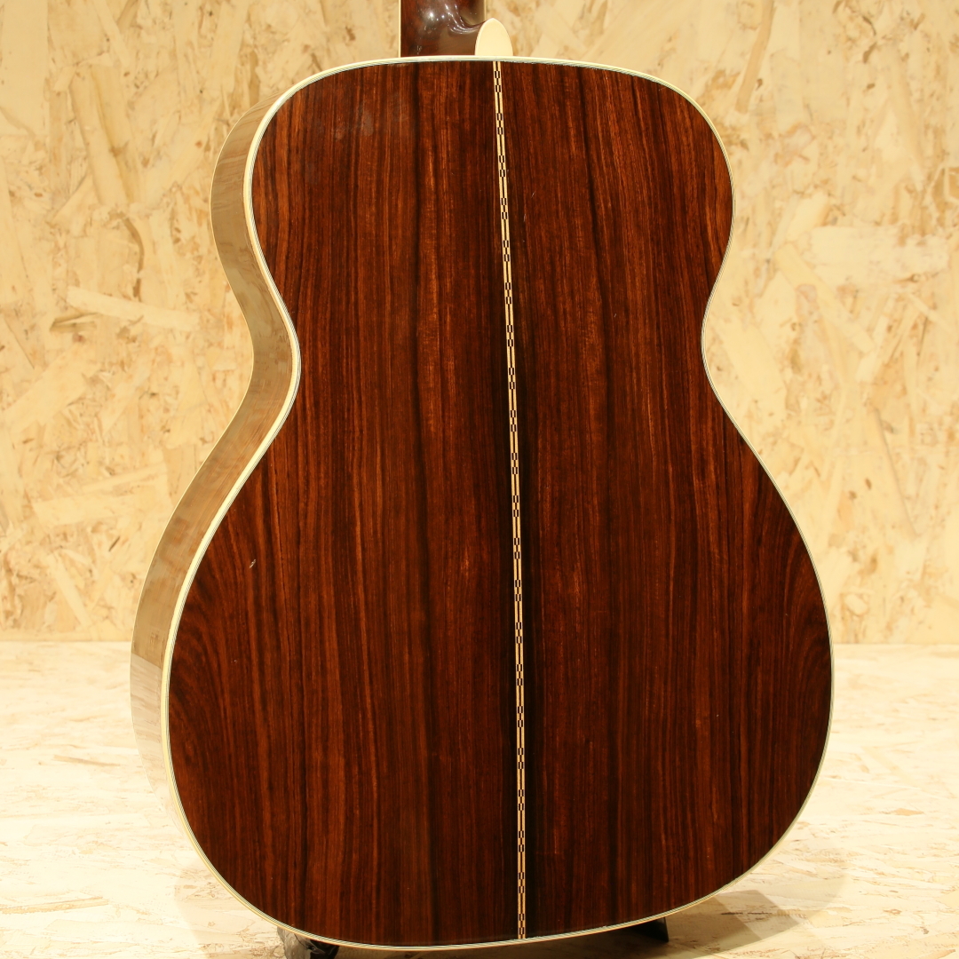 Martin J-40（中古）【楽器検索デジマート】