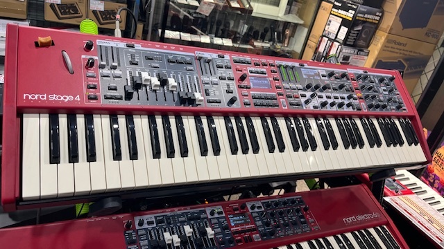 CLAVIA Nord Stage 4 Compact ◇ 展示入れ替え特価品!【ローン分割