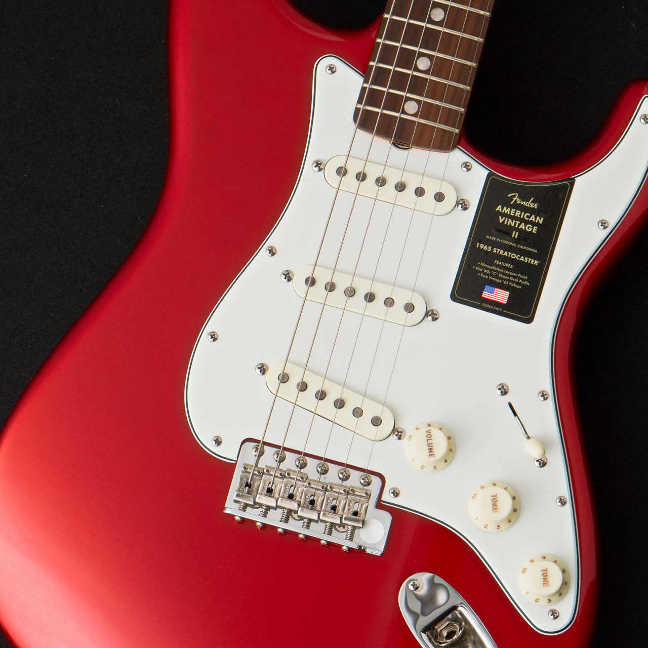 Fender American Vintage II 1965 Stratocaster Candy Apple Red