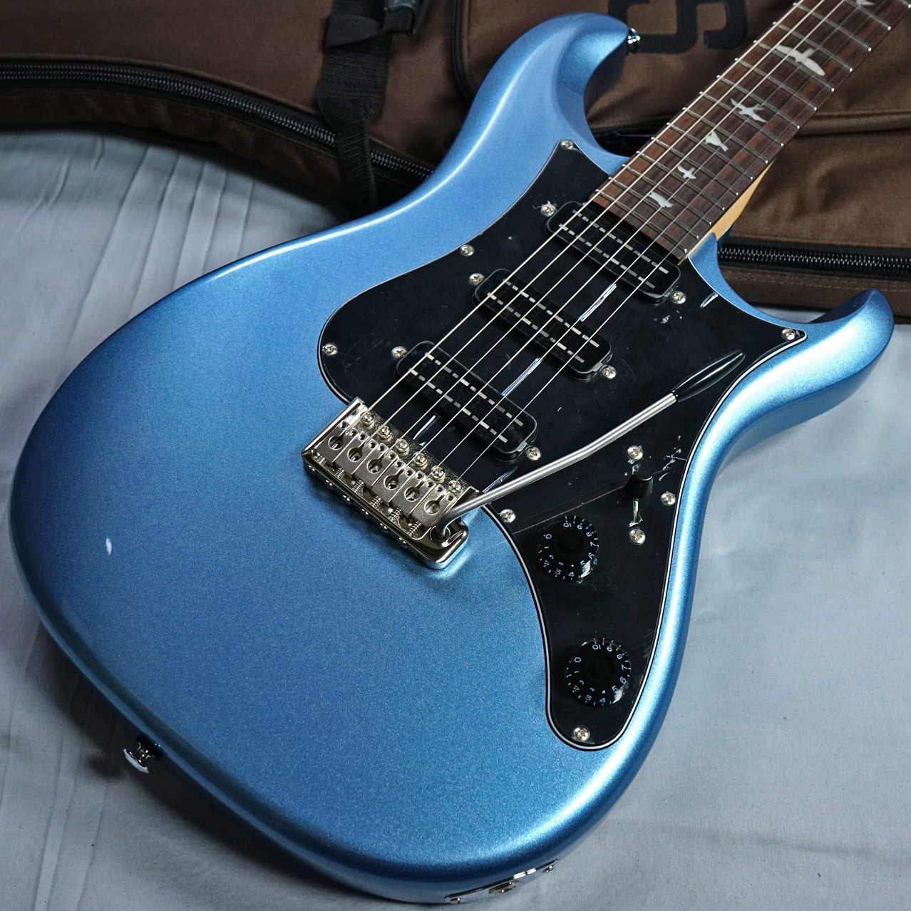 Paul Reed Smith(PRS) SE NF3 ROSEWOOD IM Ice Blue Metallic【2024年 新製品】（新品/送料無料）【楽器検索デジマート】