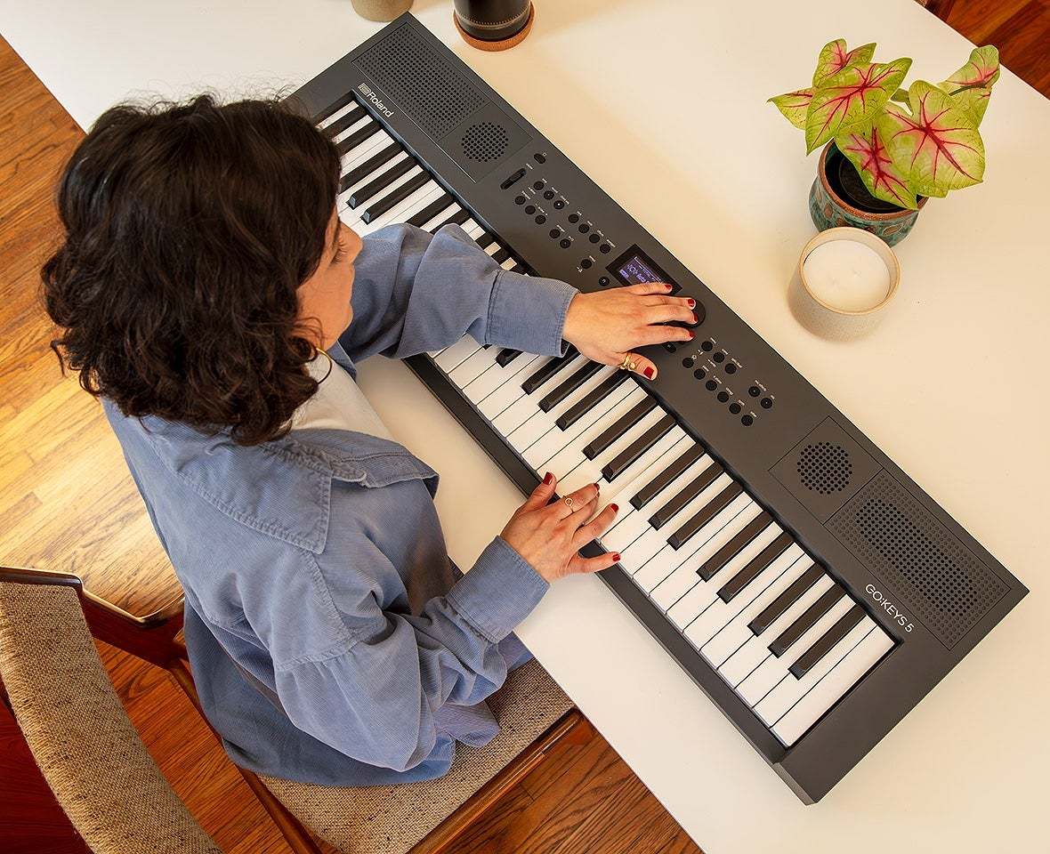 Roland GOKEYS5-WH (GO:KEYS 5) ホワイト Digital Keyboard【渋谷店