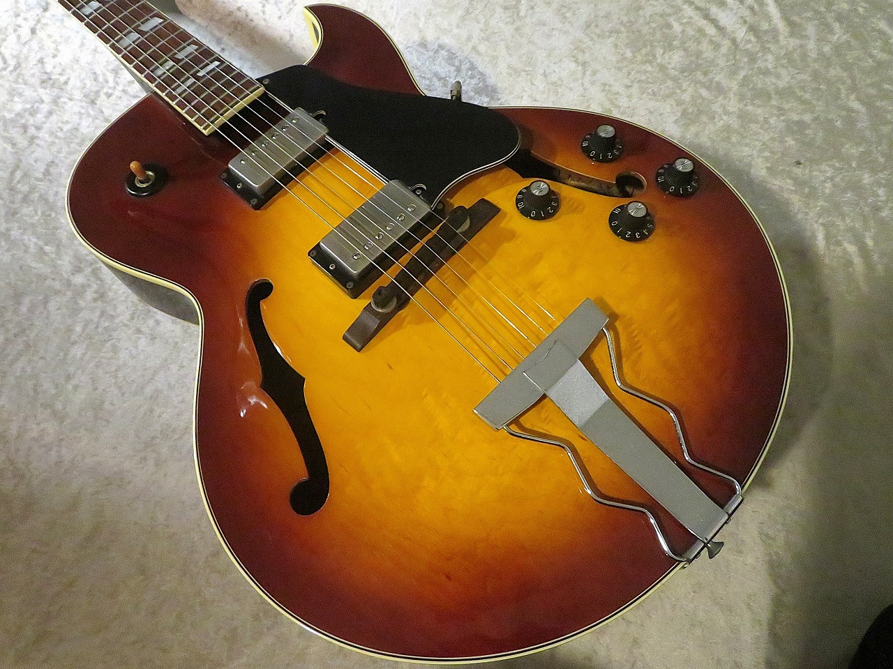 Greco 【USED】FA67-70 - Sunburst - 1986年製【3.02kg】【フジゲン製