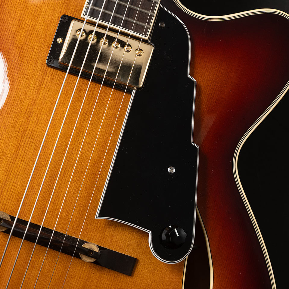 Angelica ニューヨーカー　フルアコ D'Angelico Angelica New Yorker Sunburst【中古】【USED】（中古