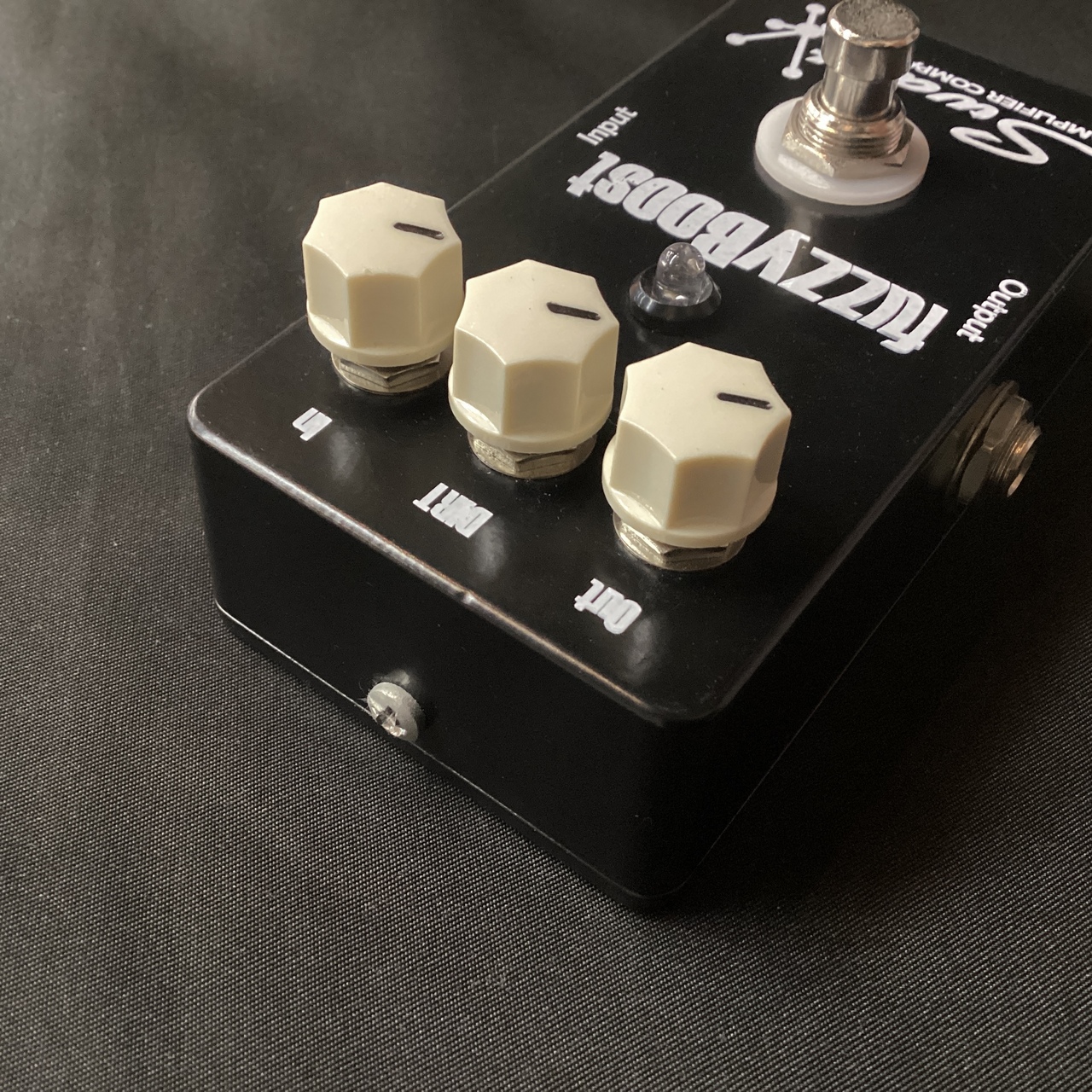 Swart Amplifier FUZZY BOOST (スワートアンプ ハンドブルド