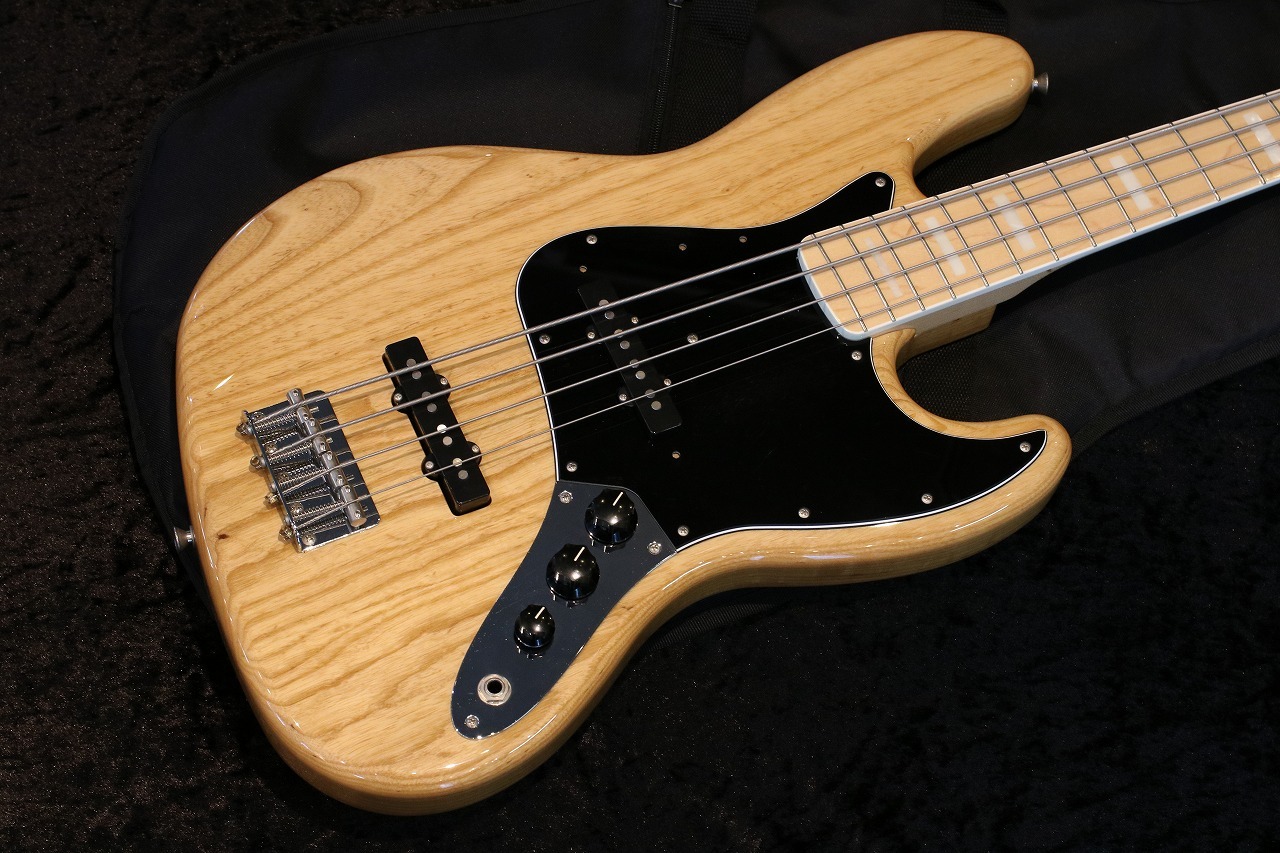 Fender Made in Japan Traditional 70s Jazz Bass / Natural