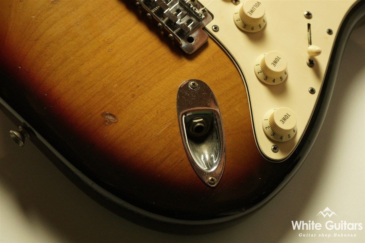 Fender 1972年製 Stratocaster- 3-Tone Sunburst（ビンテージ/送料無料