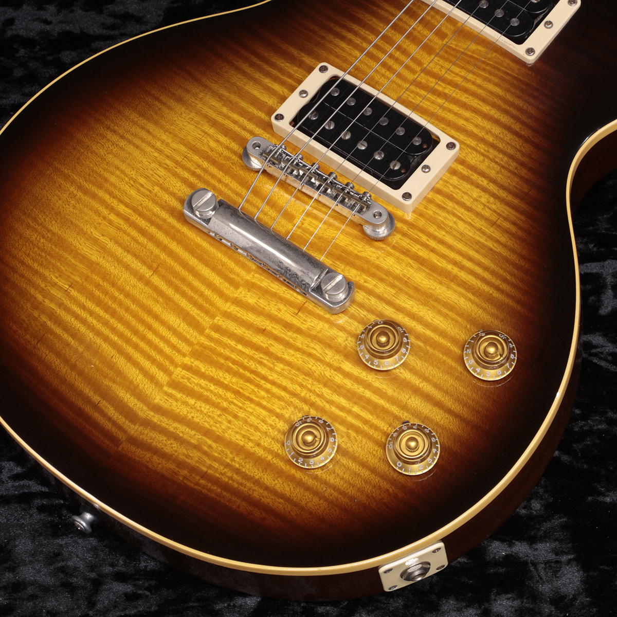 Gibson Les Paul Classic Plus Vintage Sunburst【新宿店】（中古/送料