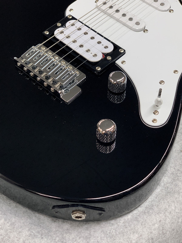 YAMAHA PACIFICA PAC112V (ブラック/BL)（新品）【楽器検索