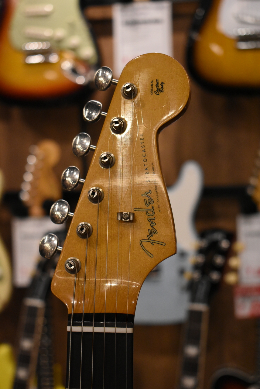 黒々ローズ指板 Fender RoadWorn 60s Stratocaster Fender Limited