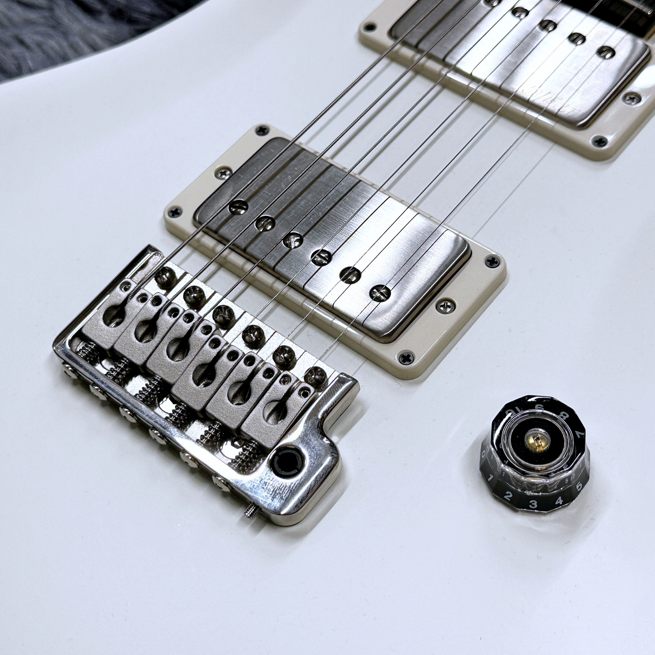 Paul Reed Smith(PRS) CE 24 Custom Configuration Antique White