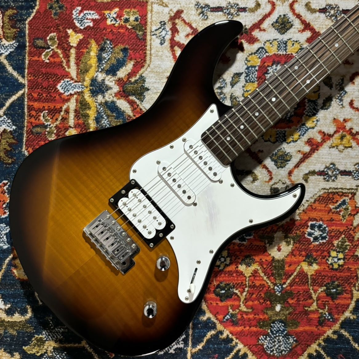 【経理マン】YAMAHAPACIFICA212VFM　PAC212VFM YAMAHA PACIFICA212VFM TBL エレキギター 初心者14点セット 【ヤマハ