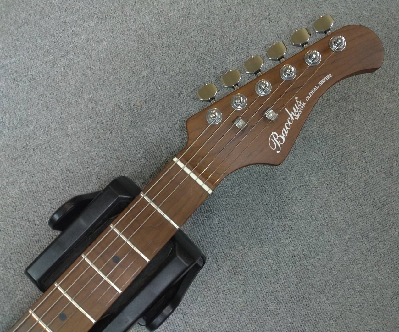Bacchus Global Series / TACTICS-STD/RSM BR-S (ブラウンサテン