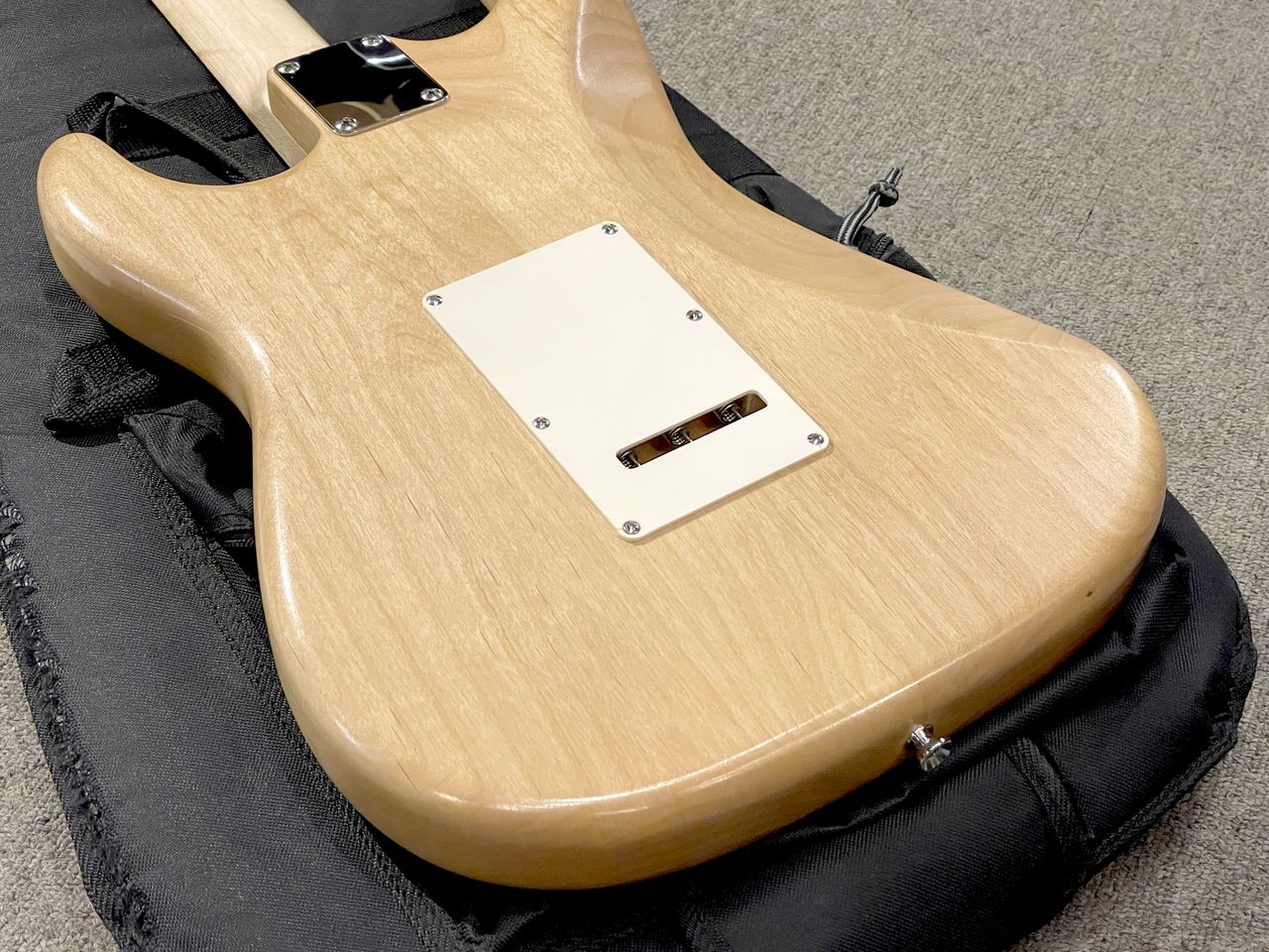 Psychedelic Guitars Custom Order ST（中古）【楽器検索