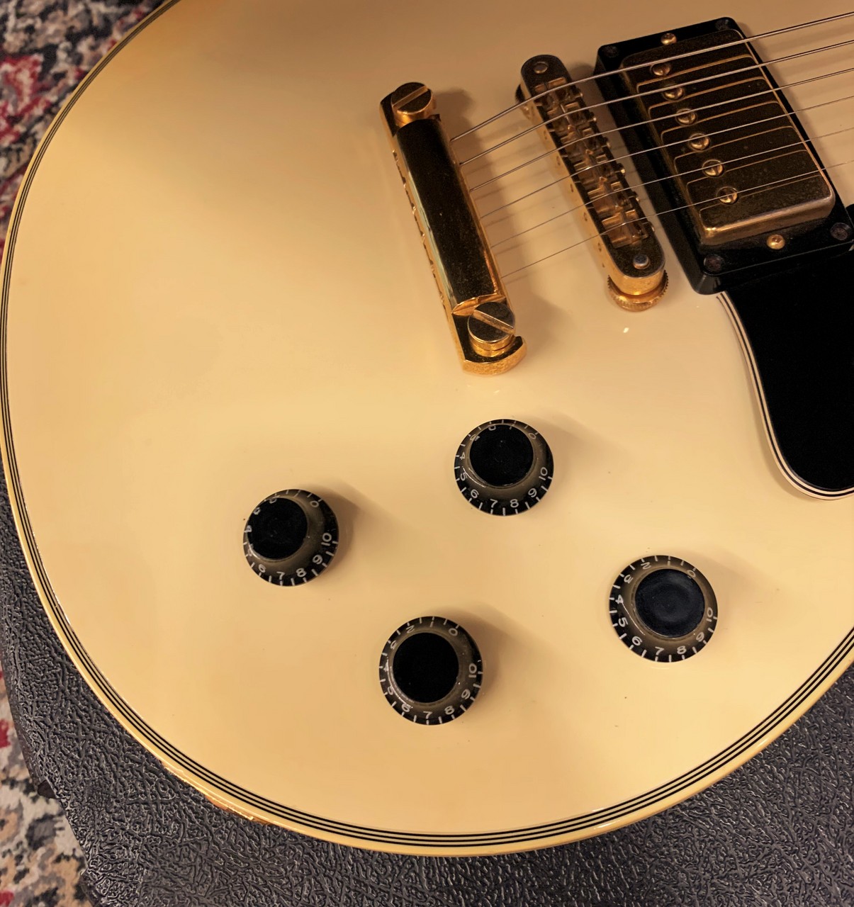 Gibson Les Paul Custom Alpine White 1987年製≒4.35kg【48回無金利】（ビンテージ）【楽器検索デジマート】