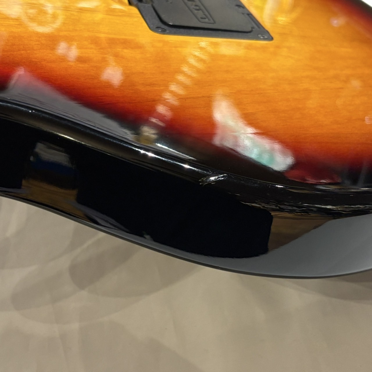 LINE 6 Variax Bass 700（中古/送料無料）【楽器検索デジマート】