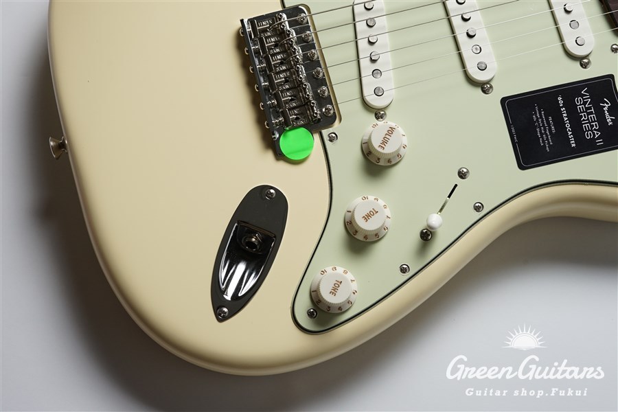 Fender Vintera II 60s Stratocaster - Olympic White（新品/送料無料